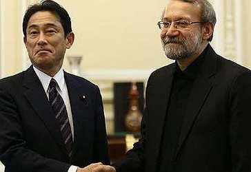 Kryetarin e Kuvendit të Iranit (Mexhlisi), Ali Larixhani me Fumio Kishida nga Japonia