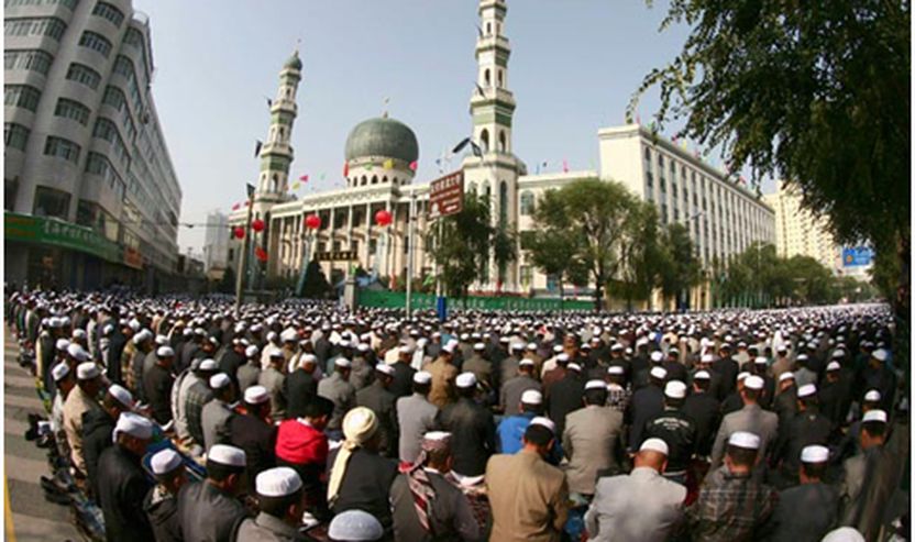 Muslimanët në Kinë duke e falur Fiter Bajramin