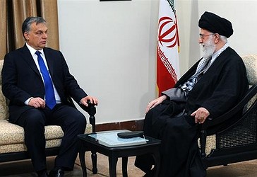Kryeministri i Hungarisë dhe Udhëheqësi  i Revolucionit Islamik , Ajetullah  Sejjid Ali Hamenei