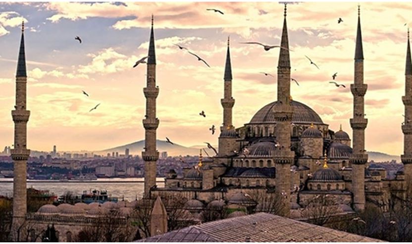 Stambolli, në Turqi, renditet  i nënti  në listën e turizmit botëror