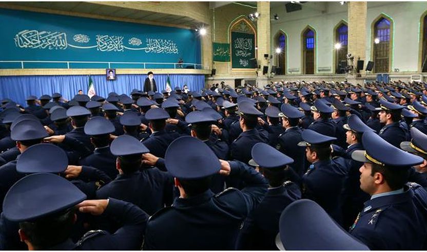 Më 7 shkurt 2017, udhëheqësi i Revolucionit Islamik, Ajetullah Sejjid Ali Hamenei është parë në Teheran gjatë një mbledhjeje me disa komandantë, oficerë, pilotë dhe antarë të stafit të Forcave Ajërore Iraniane dhe të Bazës së Mbrojtjes Ajërore Kombëtare të Khatam al-Anbiya.