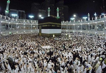 Sipas një hulmtimi të kohëve të fundit nga Pew Research Center: Islami është feja me rritjen më të shpejtë në në botë 