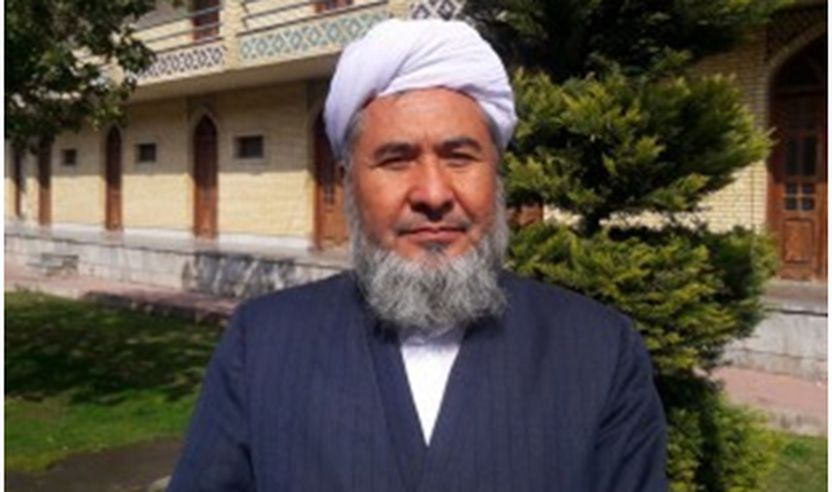 Imami sunni i namazit të Xhumasë, Akhund Nasser Ghezel