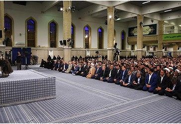 Udhëheqësi i Revolucionit Islamik Ajetullah Sejjid Ali Hamenei i është drejtuar parlamentarëve iranianë në Teheran më 20 qershor të vitit 2018